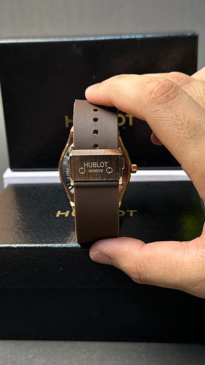 Hublot Geneve Rose Gold | Original Metal Dial with Master Lock and Date Adjuster